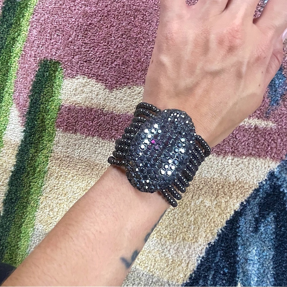 Y2K GUESS BRACELET